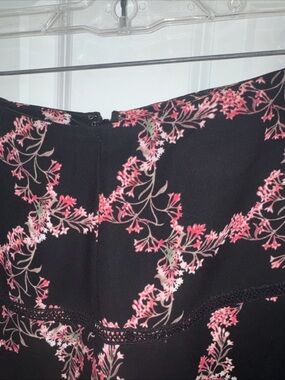 White House Black Market Black Floral Skirt with Pink, Red, and Cream Accents